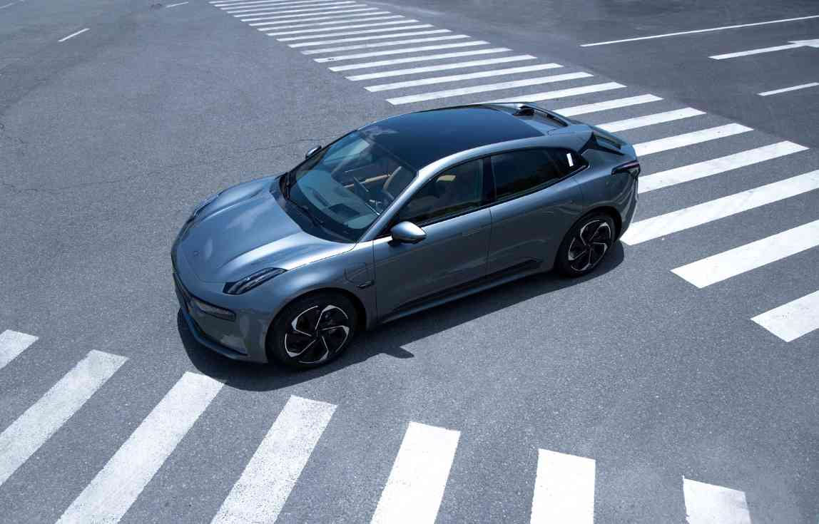 超20家车企齐喊“购置税兜底”，新能源真能扛住2026退坡吗？